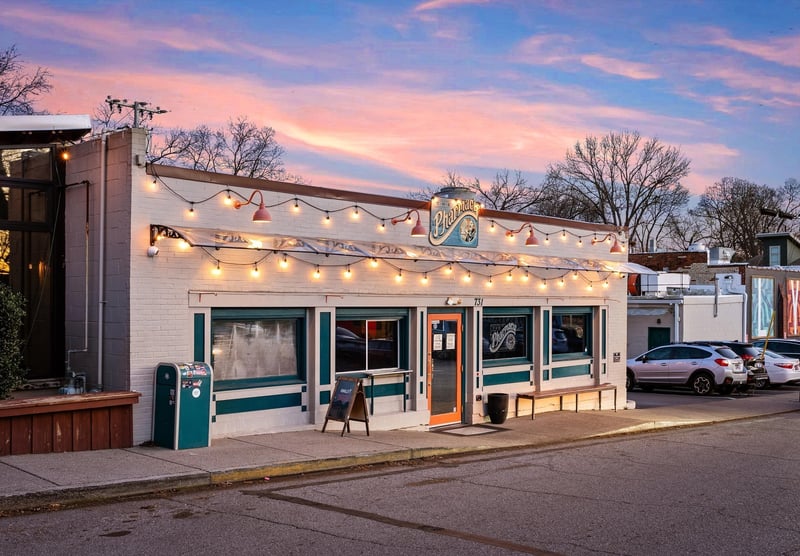 633 Richmond Bnd, Nashville, TN 37206