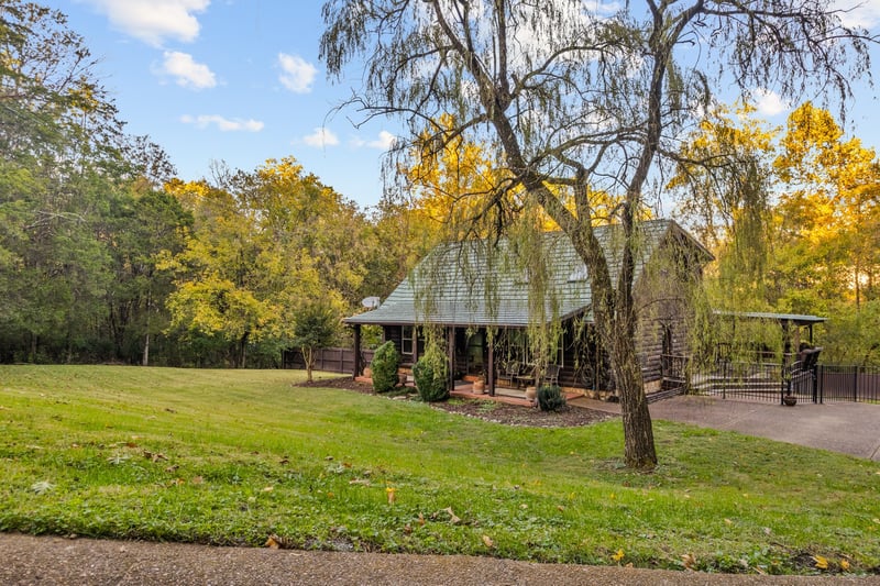 1396 Pleasant Hill Rd, Nashville, TN 37214