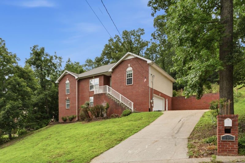 107 High Ridge Trl, Goodlettsville, TN 37072