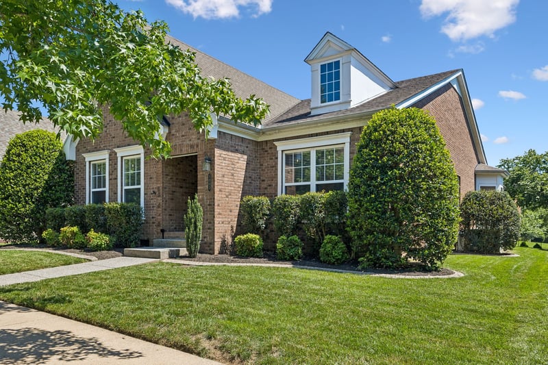 5003 Clover Meadows Dr, Franklin, TN 37067