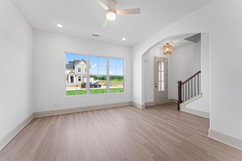 27 Madelaine Way, Kingston Springs, TN 37082