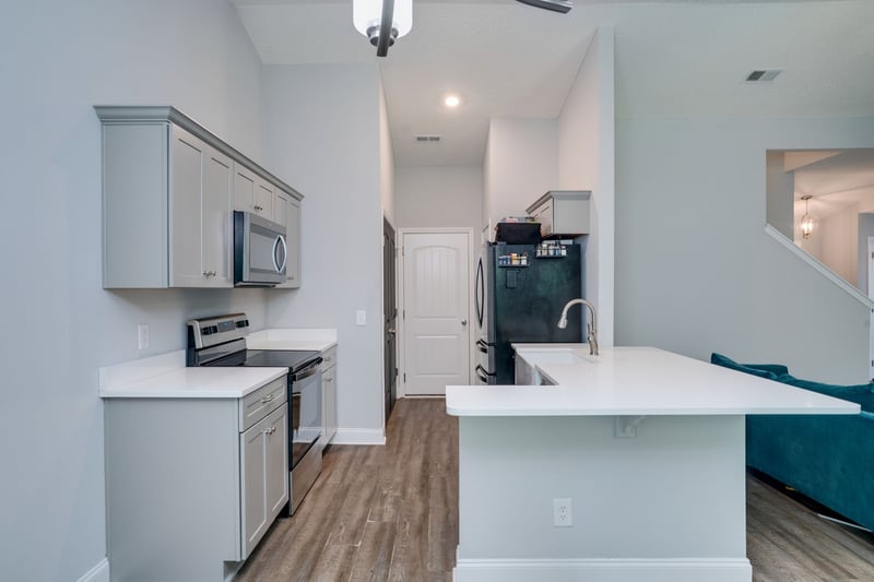 826 Cedar Ln, Springfield, TN 37172