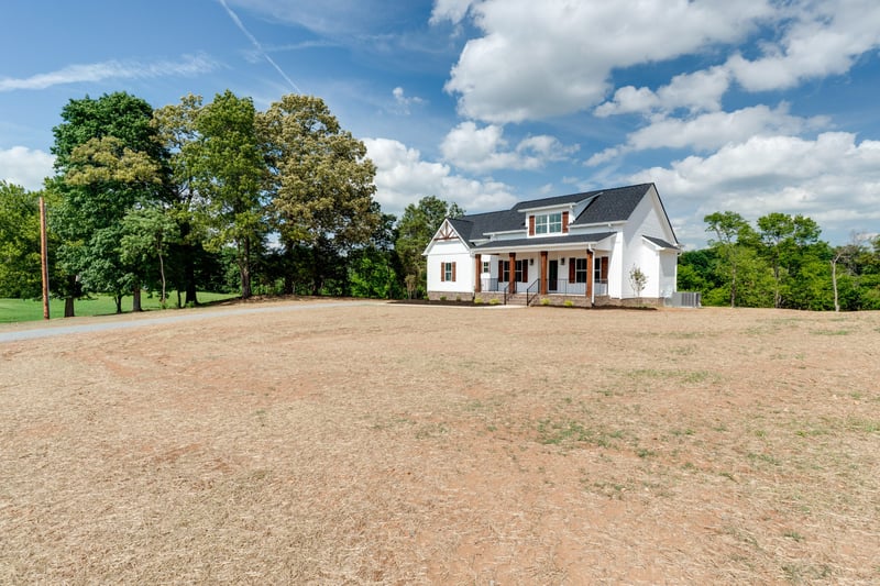 4961 Bill Baggett Rd, Cedar Hill, TN 37032