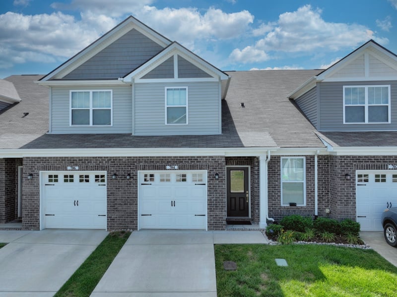 704 Mickelson Way, Lebanon, TN 37087