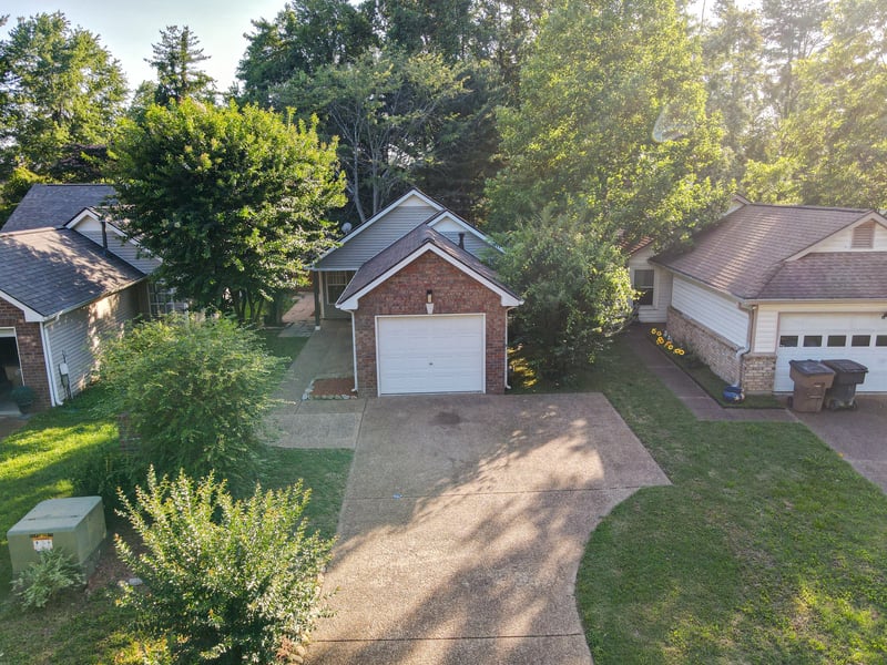 2620 Paddle Wheel Dr, Nashville, TN 37214