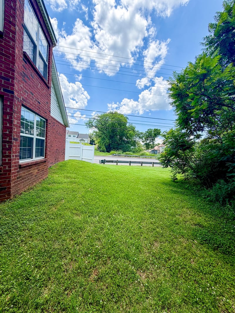 3048 Denny Brooke Ln, Smyrna, TN 37167