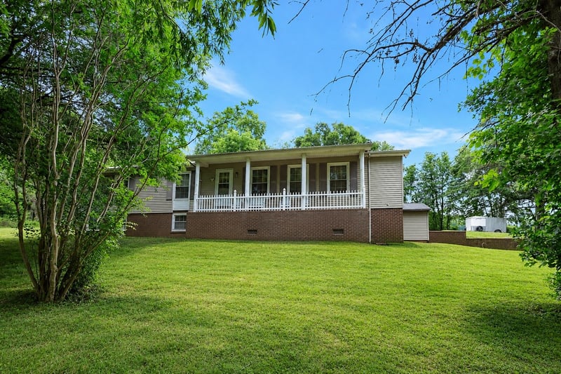 2226 Hwy 25 , Cottontown, TN 37048