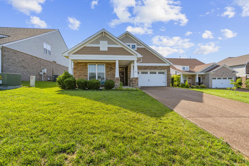 513 Larkin Ct, Mount Juliet, TN 37122