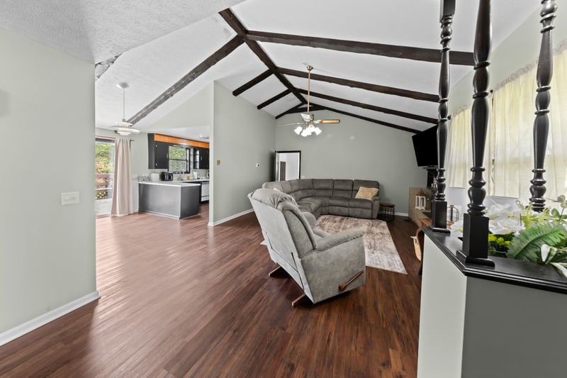 4169 Bledsoe St, Westmoreland, TN 37186