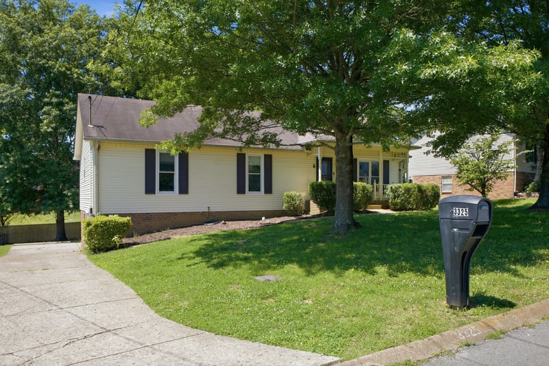 3325 Country Ridge Dr, Antioch, TN 37013