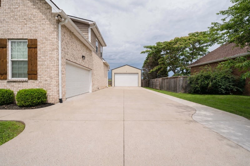 1048 Laramie Ct, Murfreesboro, TN 37128