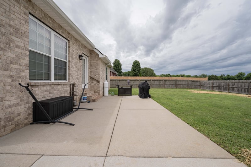 1048 Laramie Ct, Murfreesboro, TN 37128