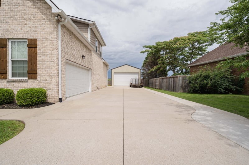 1048 Laramie Ct, Murfreesboro, TN 37128