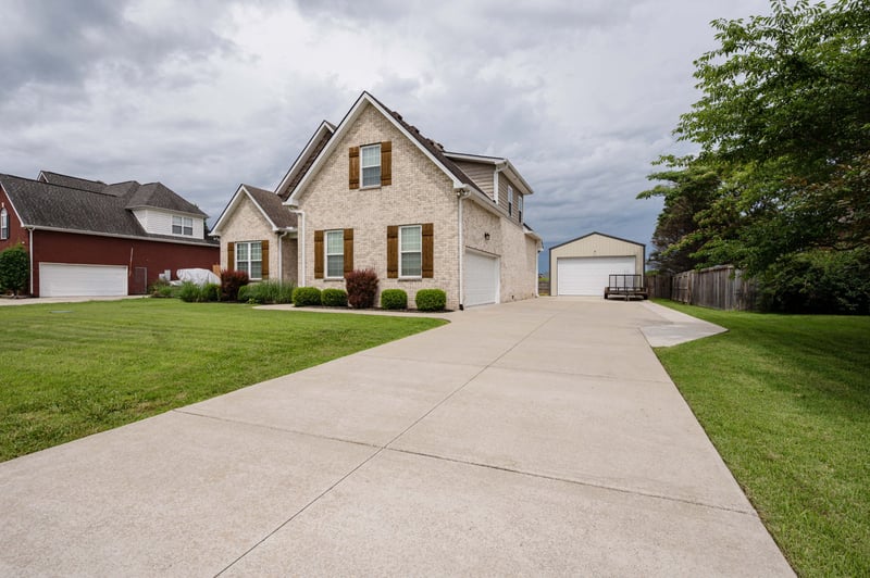 1048 Laramie Ct, Murfreesboro, TN 37128