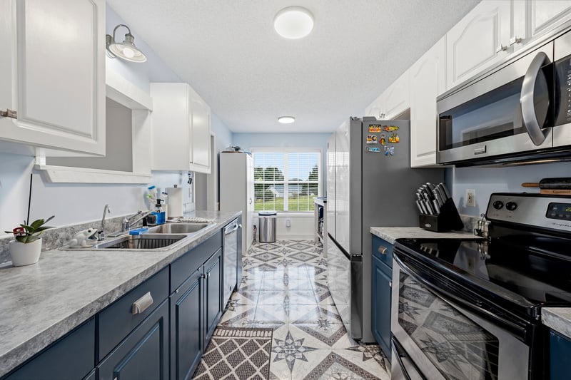 1087 Heatherwood Rd, Pleasant View, TN 37146