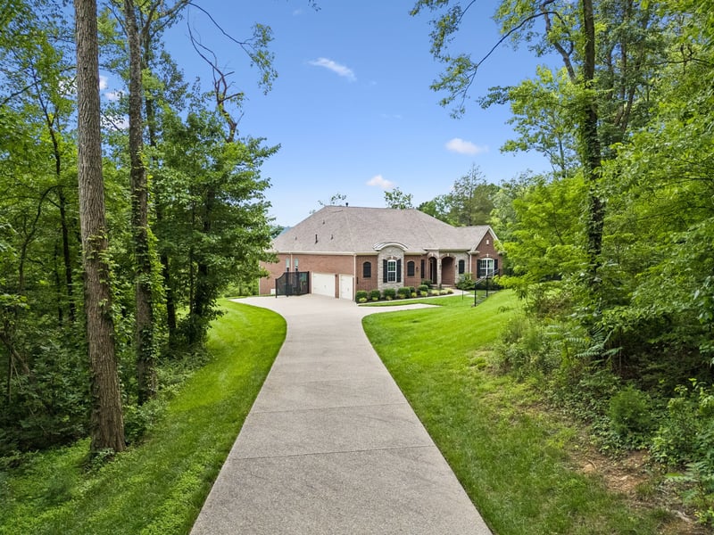 679 Lawler Ln, Nolensville, TN 37135