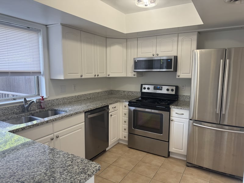 450 Huntington Ridge Dr, Nashville, TN 37211