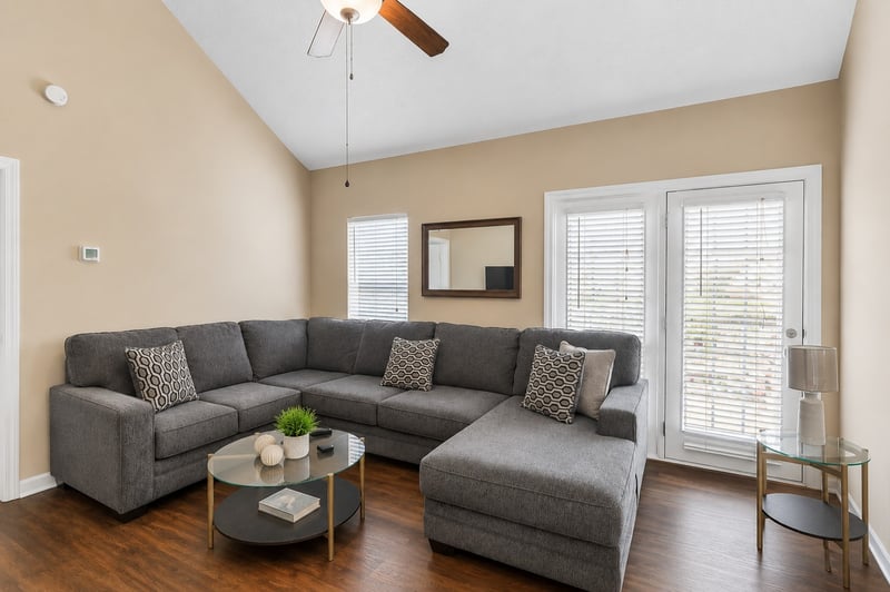 1420 Journey Dr, Murfreesboro, TN 37130