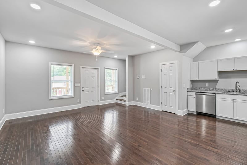 434 Caldwell Dr, Columbia, TN 38401