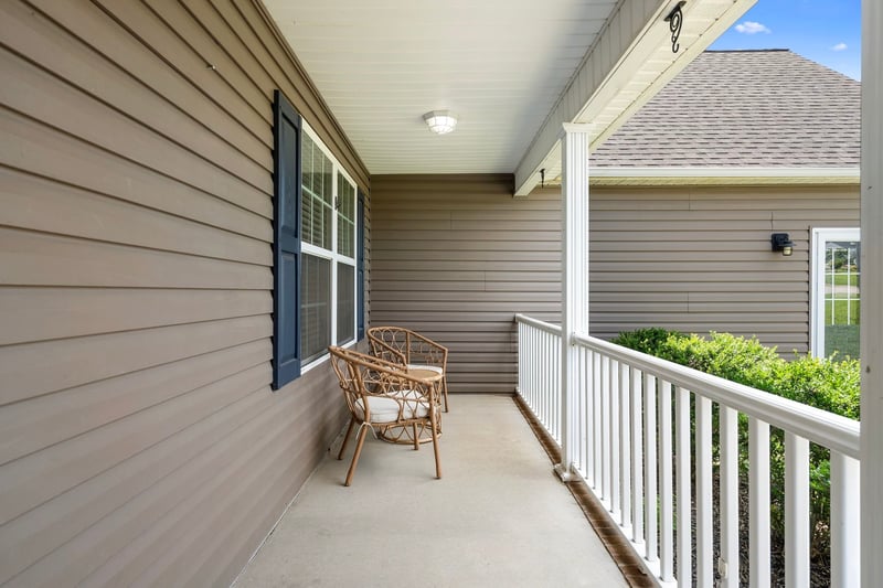 1925 Sheffield Ln, Columbia, TN 38401