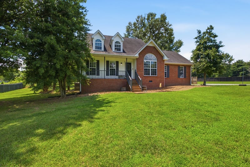 7301 W Cook Rd, Springfield, TN 37172