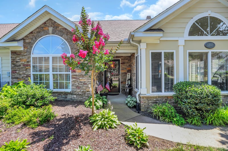 825 Browns Ln #1203, Gallatin, TN 37066