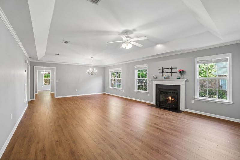 704 Village Green Cir, Murfreesboro, TN 37128