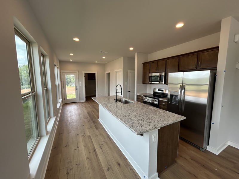 202 Augusta Way, Burns, TN 37029