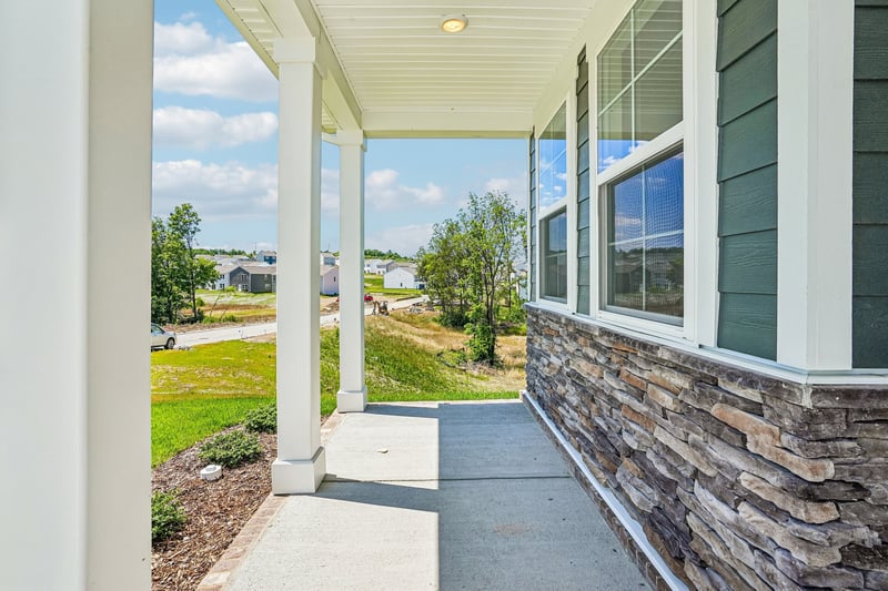 1083 Large Poppy Dr, La Vergne, TN 37086
