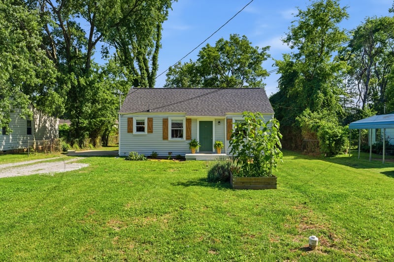 93 Jay St, Nashville, TN 37210