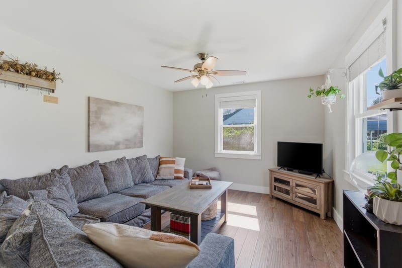 93 Jay St, Nashville, TN 37210