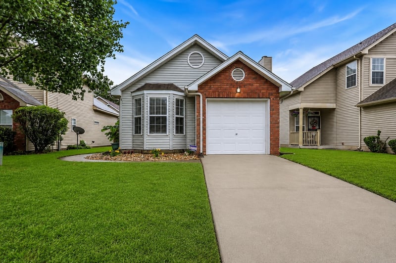 1111 Wembley Dr, Hermitage, TN 37076