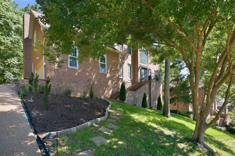 128 Spy Glass Way, Hendersonville, TN 37075