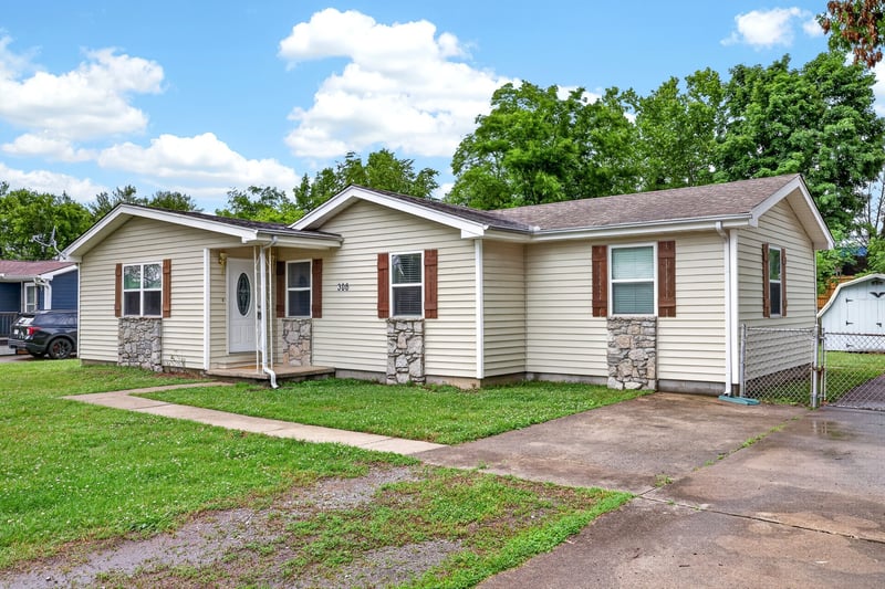 306 Belinda Pkwy, Mount Juliet, TN 37122