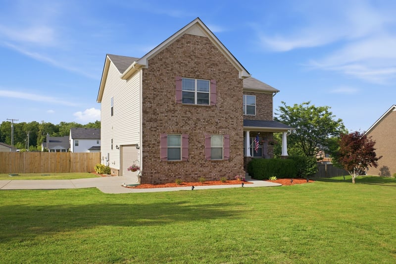 1026 Pinnacle Hills Dr, Murfreesboro, TN 37128