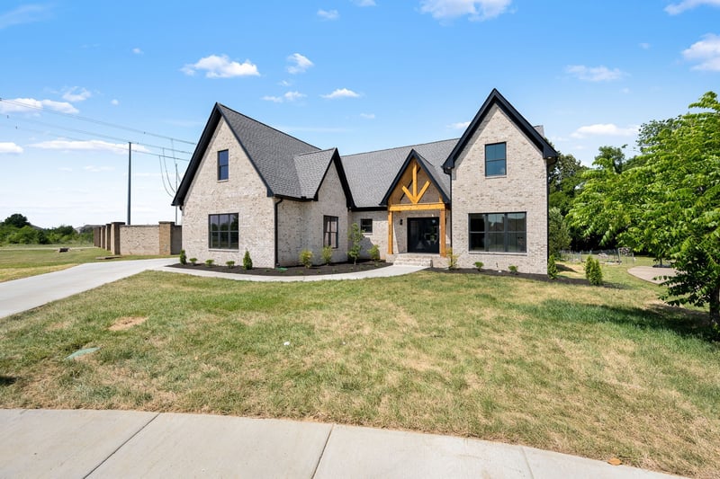 2338 Thad Ct, Murfreesboro, TN 37128