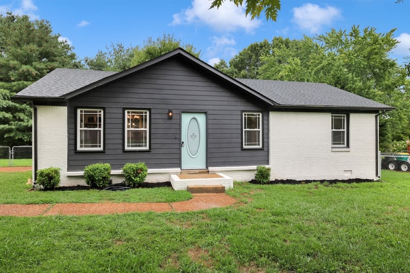 809 Belle Dr, Spring Hill, TN 37174
