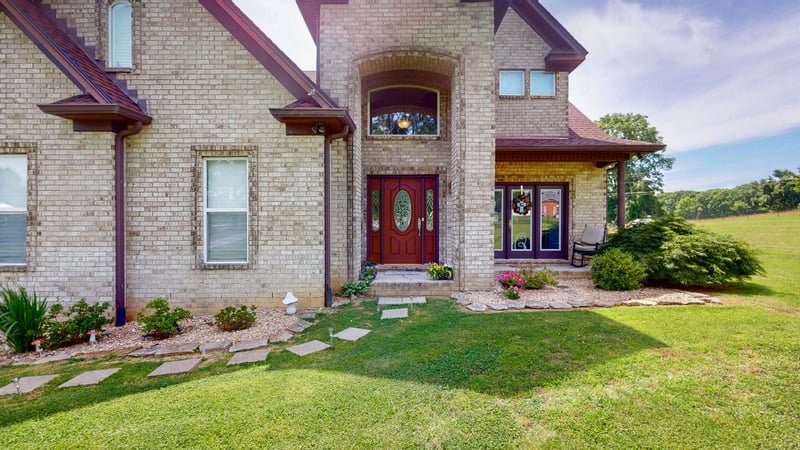 3128 31e Hwy, Bethpage, TN 37022
