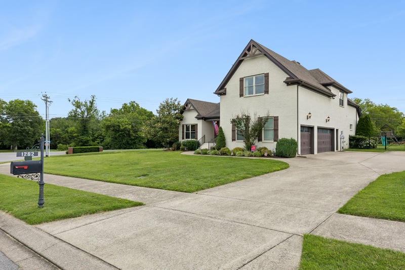 1262 Pleasant Colony Ct, Murfreesboro, TN 37129