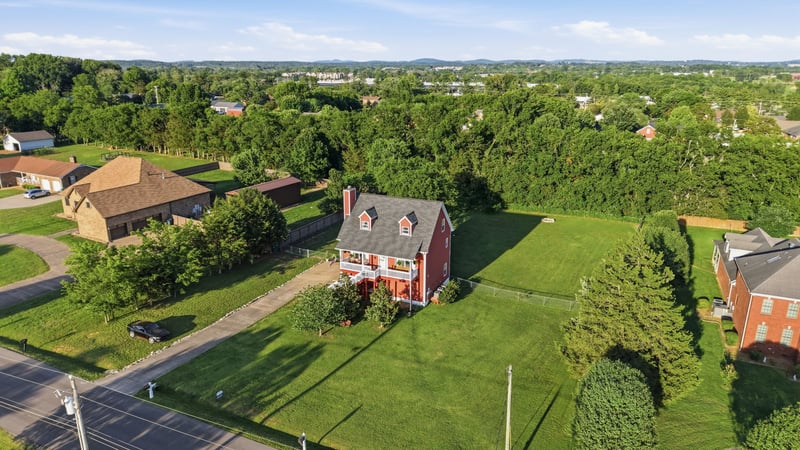 713 Washington Dr, Lebanon, TN 37087