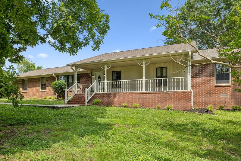 1533 Iron Bridge Rd, Columbia, TN 38401