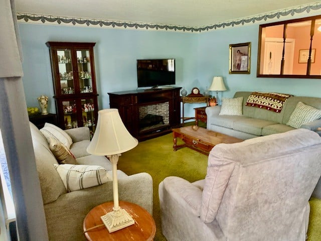 912 Oak Vale, Hermitage, TN 37076