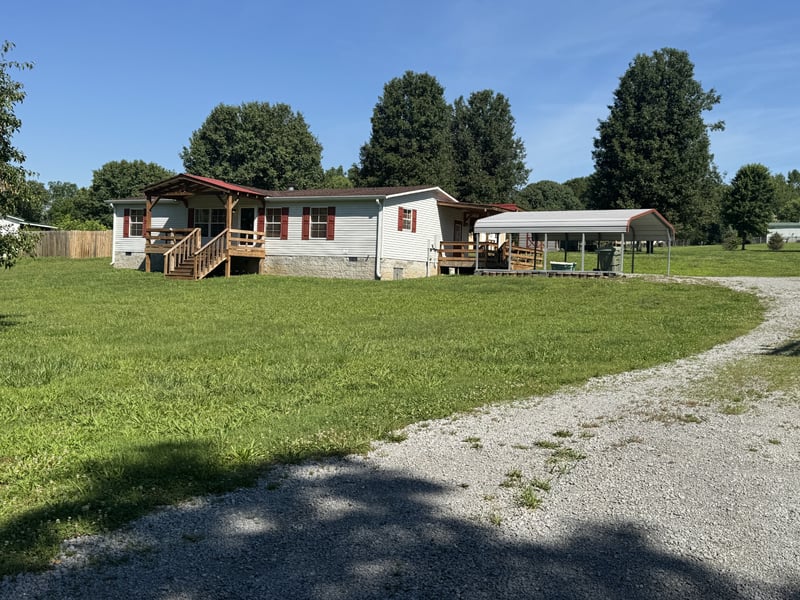 608 N Dickerson Chapel Rd, Lebanon, TN 37087