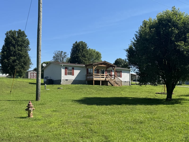 608 N Dickerson Chapel Rd, Lebanon, TN 37087