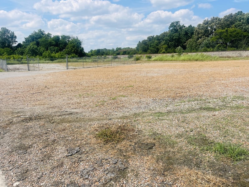 3988 Memorial Blvd, Springfield, TN 37172