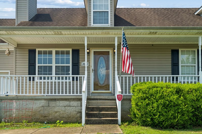 2022 Gardendale Dr, Murfreesboro, TN 37130
