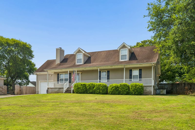 2022 Gardendale Dr, Murfreesboro, TN 37130
