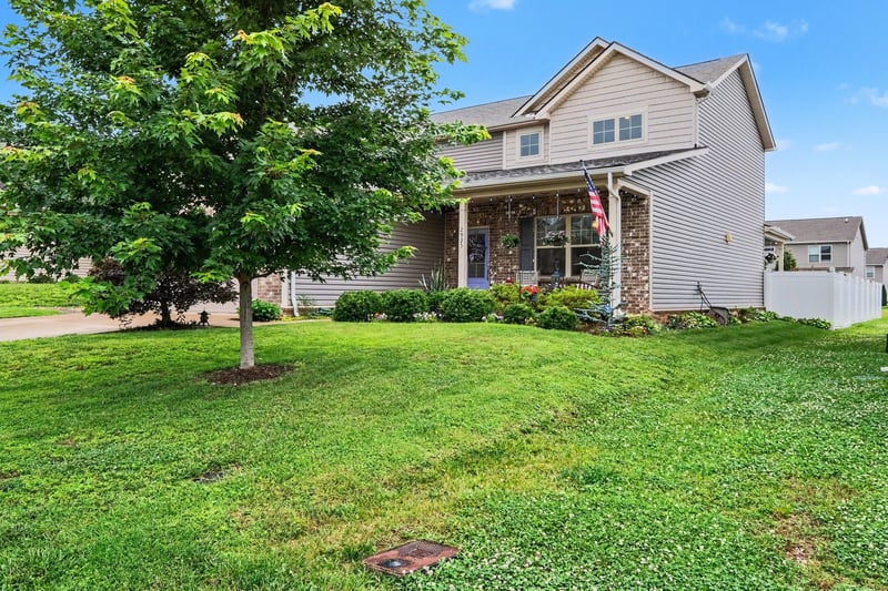 2925 Hen Brook Dr, Columbia, TN 38401