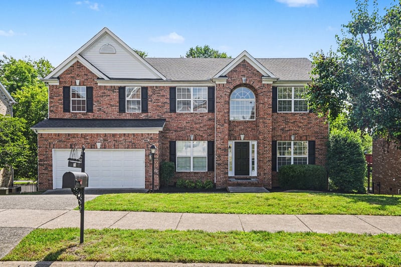 118 Cabin Branch Cir, Hendersonville, TN 37075