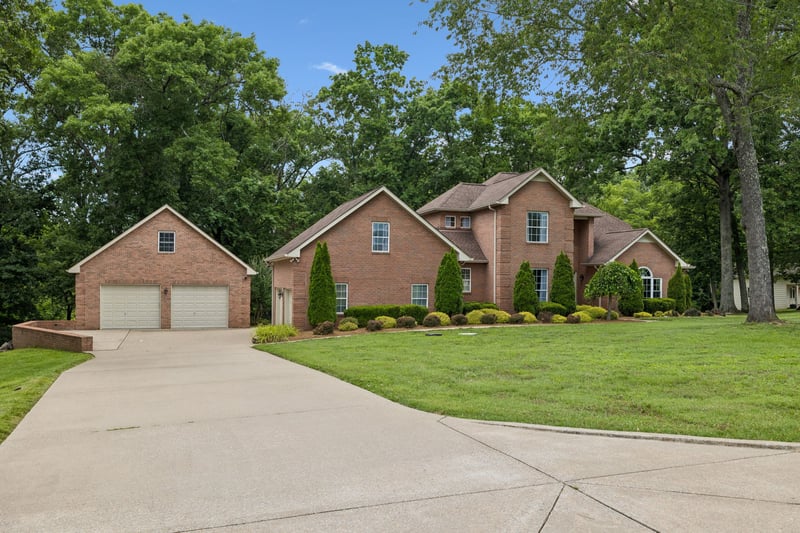 1171 S Wrights Ln, Gallatin, TN 37066